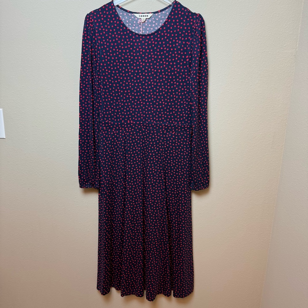 Boden | Camille Jersey Midi Dress in Navy with Red Polka Dots